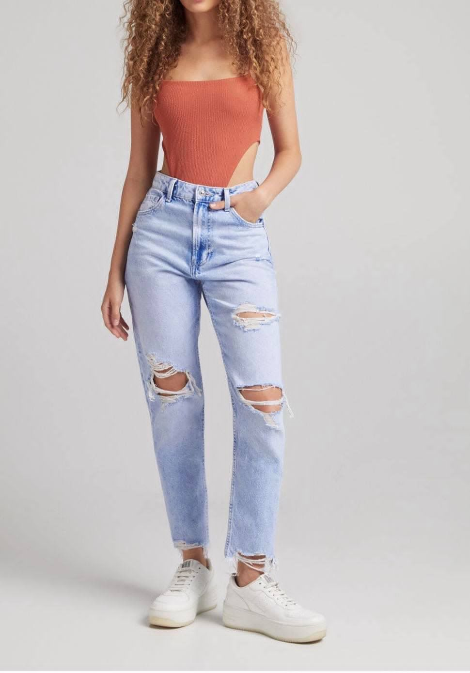 BERSHKA MOM FIT DENIM JEANS